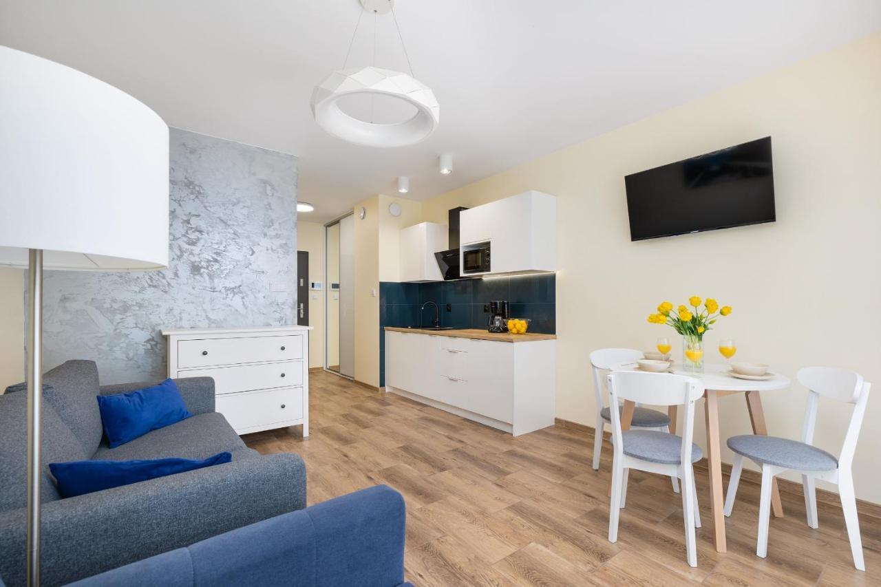 Modern In & By Renters Apartment